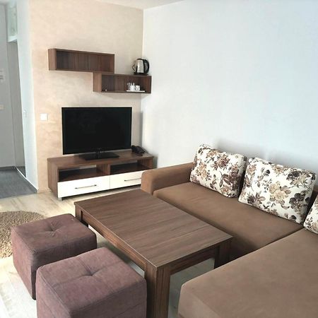 Family Hotel Regata Pomorie Luaran gambar