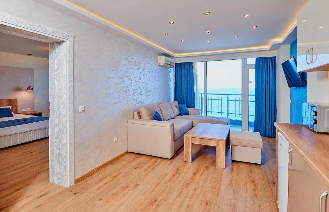 Family Hotel Regata Pomorie Luaran gambar