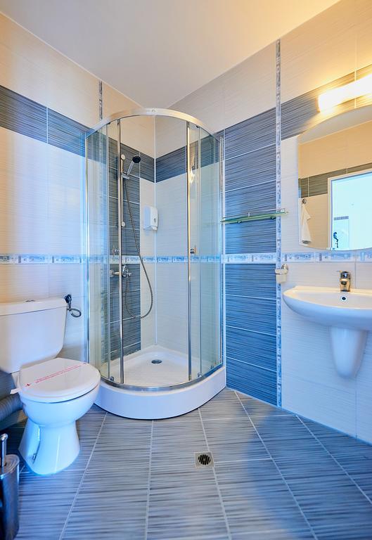 Family Hotel Regata Pomorie Luaran gambar